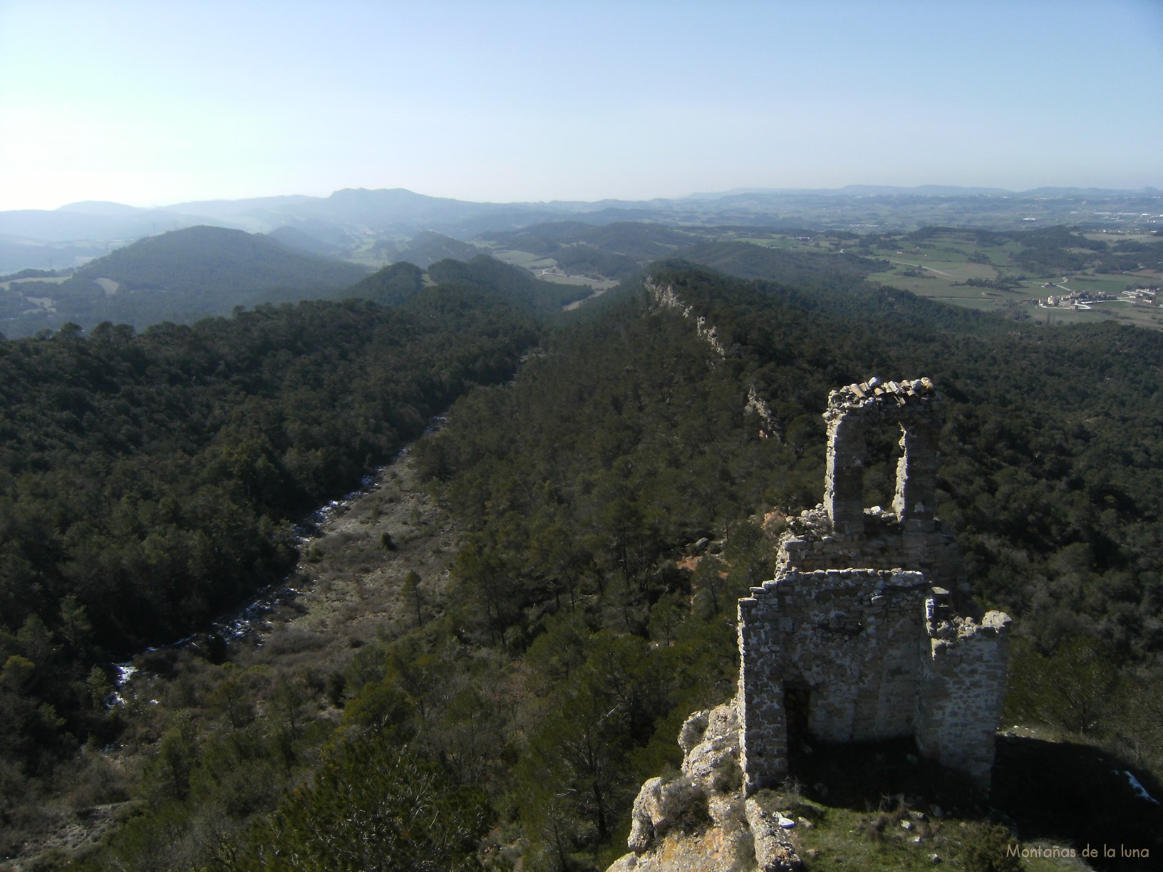 Ruinas de Sant Cristòfol en el Castillo de Queralt